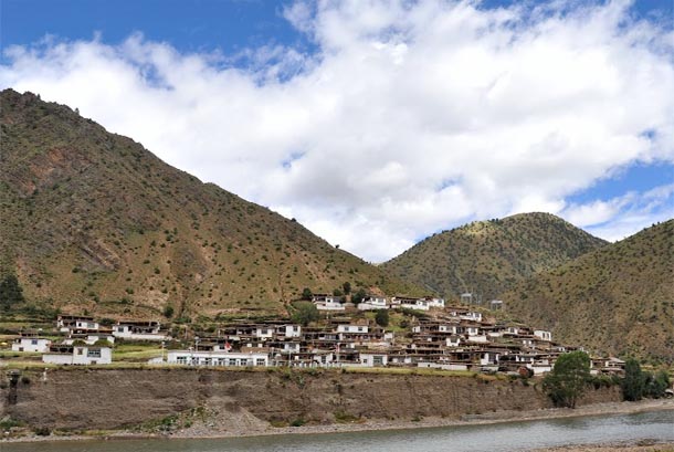Dzogang-Tibet-2013