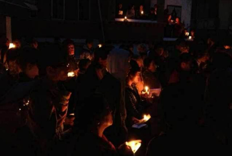 candle-vigil-2013-6