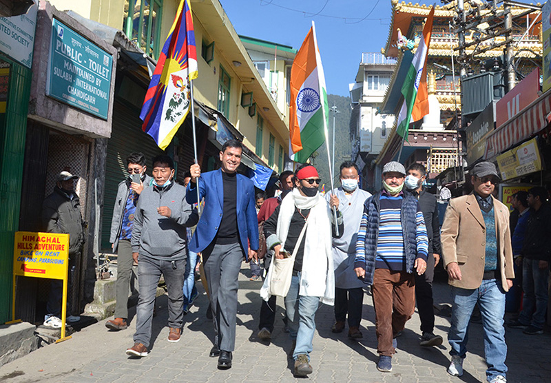 Tibetan activist and freedom fighter Tenzin Tsundue, while he is walking on foot from Dharamshala to Delhi, India's capital on February 12, 2021. Photo:TPI/Yangchen Dolma