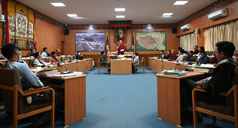 Tibetan Parliament Speaker Khenpo Sonam Tenphel delivering his closing speech of the third session, on March 31, 2022. Photo: TPiE