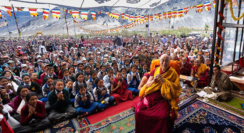 His Holiness the Dalai Lama with young people from Zanskar, Ladakh, UT, India on August 13, 2022. Photo: OHHD/Tenzin Choejor