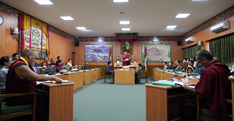 Speaker of the 17th Tibetan Parliament-in-Exile delivering his closing speech at the end of the session on September 16, 2022. Photo: TPiE