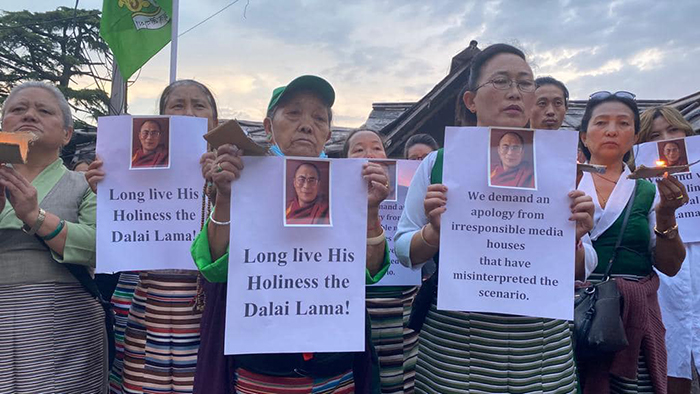 Tibetans and followers held a candlelight vigil in solidarity with His Holiness the Dalai Lama in Dharamshala,April 17, 2023. Photo: TPI
