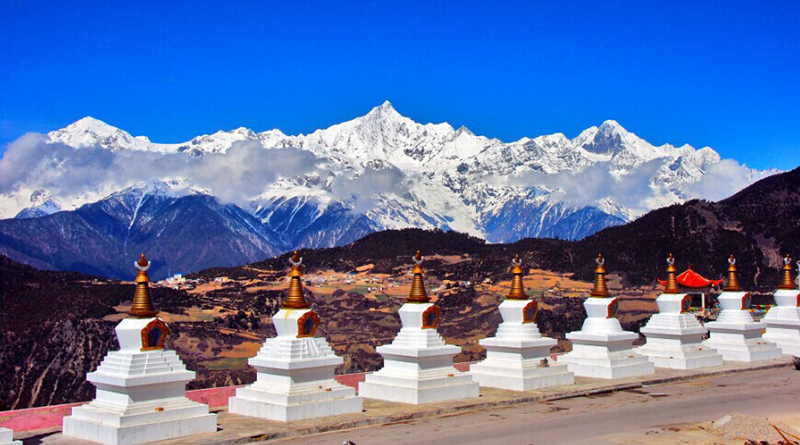 Snow Mountains of Tibet. Photo: file