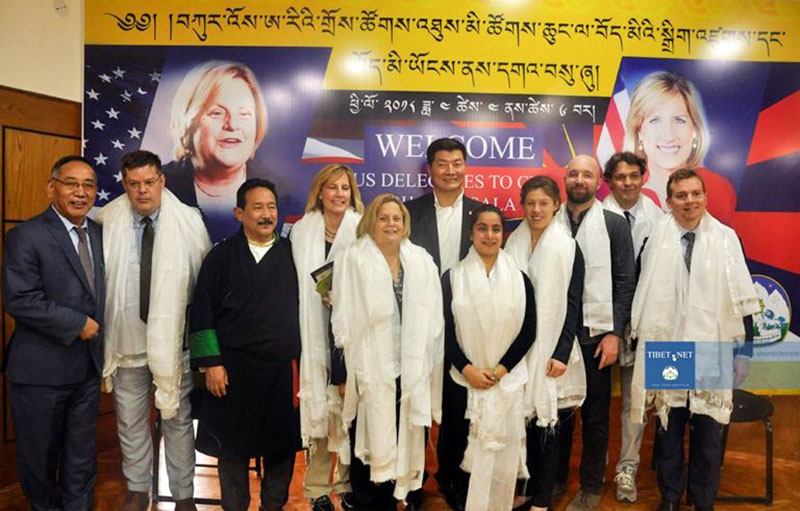 Representatiev Ngodup Tsering of OOT Washington DC with president Dr Lobsang Sangay and the US Congressional delegation in Dharamshala, India, on April 4, 2018. Photo: Tenzin Jigme Tayde/DIIR