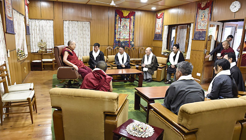 His Holiness the Dalai Lama with members of the 15th Cabinet (Kashag) of the Central Tibetan Administration led by President Dr Lobsang Sangay in Dharamshala, India, May 4, 2018. Photo: OHHDL 