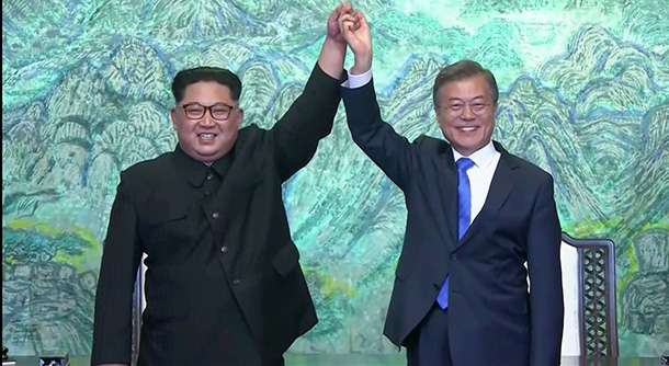 leaders of North and South Korea agreed to work on formally ending the Korean War. Photo: Reuters