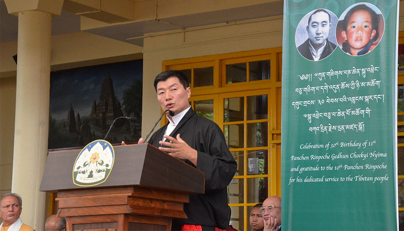President Dr Lobsang Sangay addressing the celebration of the 30th birth anniversary of the 11th Panchen Lama and gratitude to the 10th Panchen Lama at the main Tibetan temple in Dharamshala, India, April 25, 2019. Photo: TPI/Yangchen Dolma