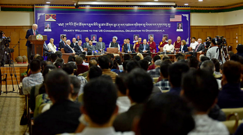 Congressman David Price addressing the gathering during a grand welcome reception hosted by the Tibetan government in-exile, in honor the visit of the U.S. delegation, Dharamshala, India, August 3, 2019. Photo/Tenzin Jigme/CTA