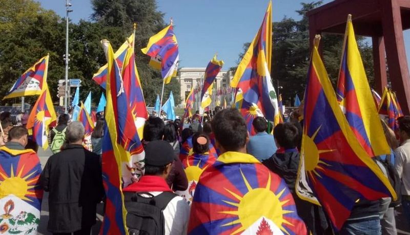 Hundreds of Tibetans hold a peaceful rally in front of the United Nations Office in Geneva, on September 20, 2019, over China’s unabated violations of human rights in Tibet. Photo: Tashi Namgyal/TCSL
